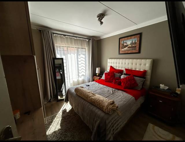 2 BEDROOM APARTMENT TO LET IN MONTANA